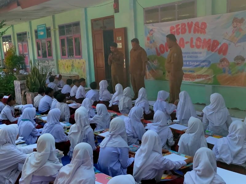 GEBYAR LOMBA-LOMBA